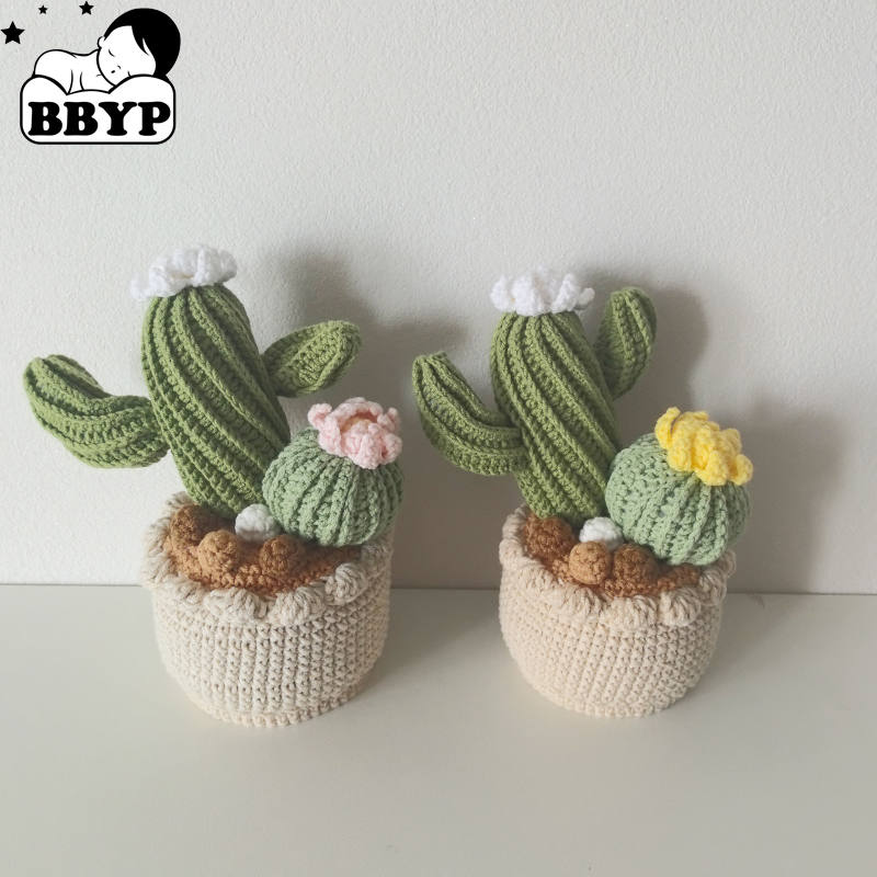 Terracotta Pot - نباتات كروشيه إبداعية في أصيص، نباتات